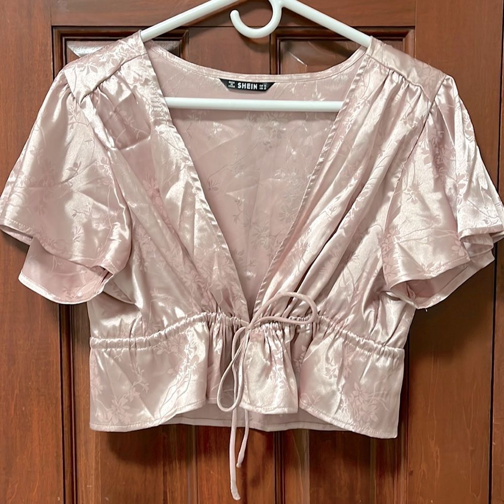 SHEIN Pink Floral Satin Crop Top Drawstring Waist Short Sleeve Blouse